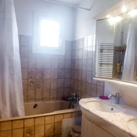 Les Fees-1 By Interhome Сasa de vacaciones